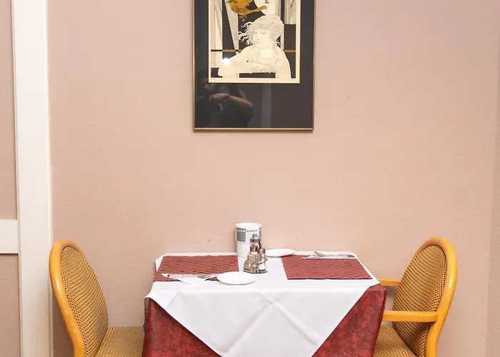 Continental Hotel-pension