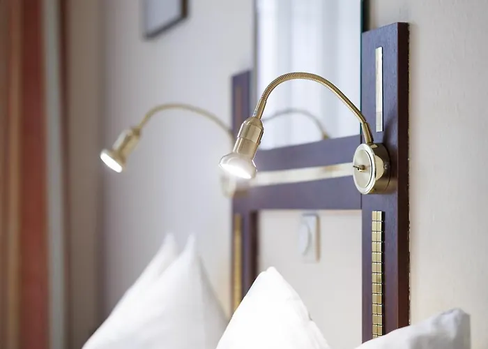 Nocleg ze śniadaniem Continental Hotel-pension 4*