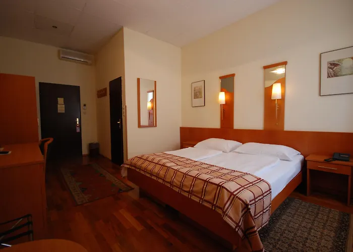 Continental Hotel-pension Nocleg ze śniadaniem