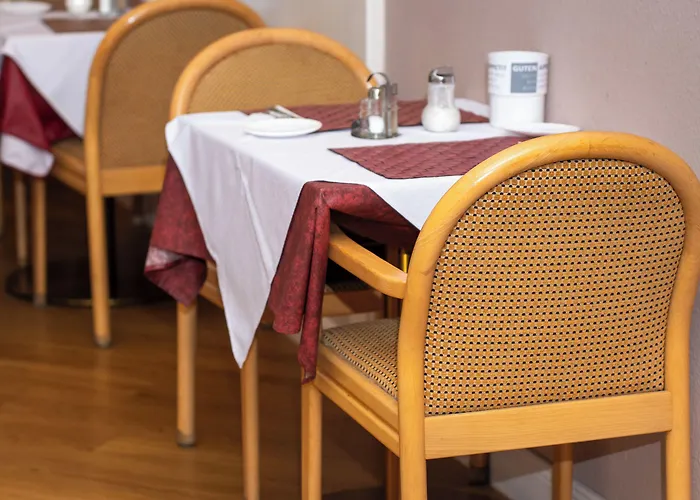 Continental Hotel-pension 4*